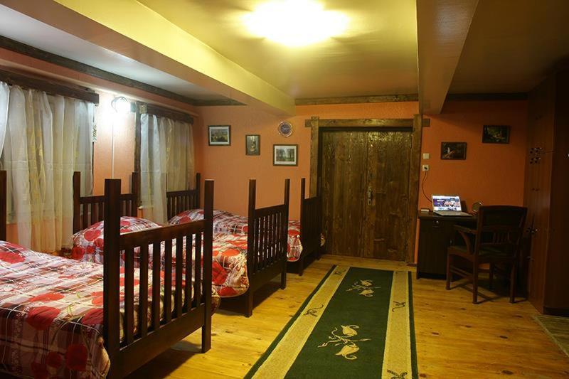 קוטאיסי Sun Guest House מראה חיצוני תמונה